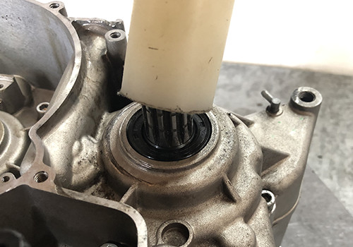 spinnaker gearbox output pinion seal 50cc AM6 minarelli