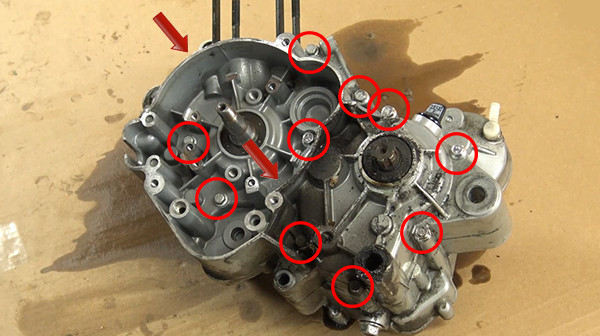 step 26 tuto change gearbox bearings derbi euro 3