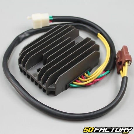 Voltage Regulator Aprilia,  Derbi,  Gilera,  Malaguti,  Peugeot,  Piaggio  et  Vespa