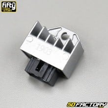 Regolatore di tensione Peugeot,  Sherco,  Beta,  Rieju,  Yamaha, MBK ... pin 4 Fifty