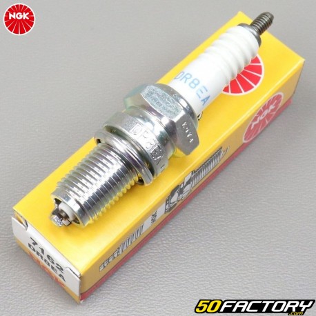 Spark plug NGK DR8EA (DR8EIX Iridium equivalence)