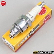 Spark plug NGK BP8HS (BPR8HIX Iridium equivalent)