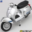 Scooter Miniatura 1/12e Vespa 125 ET3 Primavera New Ray gris