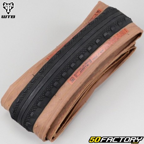 700x40C (40-622) WTB Byway TLR Soft Bead Brown Lateral Bike Pneu