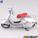 Scooter in miniatura 1/12 Vespa 946 New Ray grigio