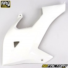 Carenado delantero izquierdo Rieju  MRT 50 (desde 2022), MRT 125 (desde 2021) Fifty color blanco