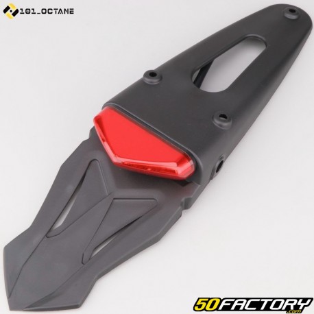Portatarga universale con paraspruzzi e luce triangolare a LED rossa 101 Octane (supporto stretto)